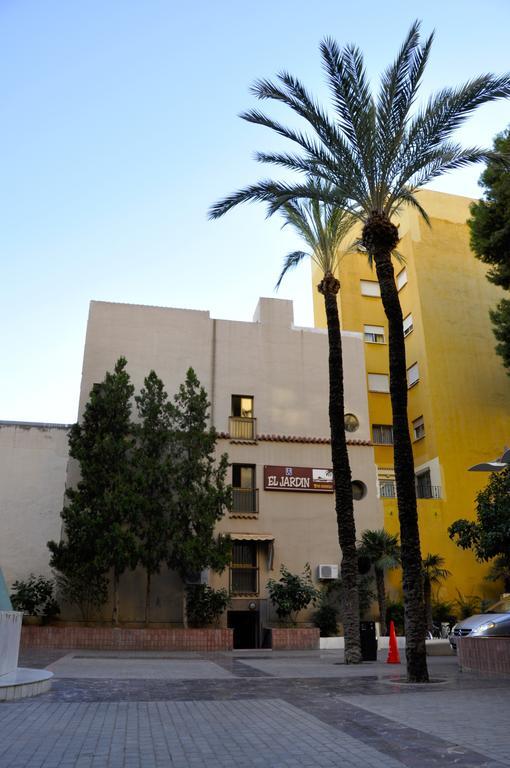 Hostal El Jardin Benidorm Exterior foto